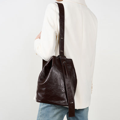 Lazy And Comfortable Pleated Top Layer Cowhide Bucket Bag